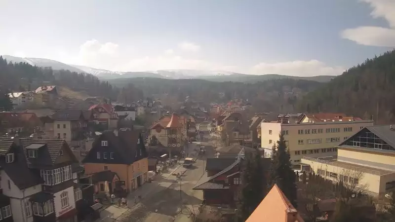 Karpacz - widok panoramiczny na deptak