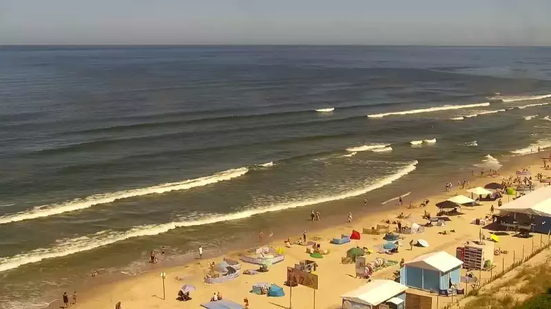 Widok na plażę i morze w Kątach Rybackich - zobacz