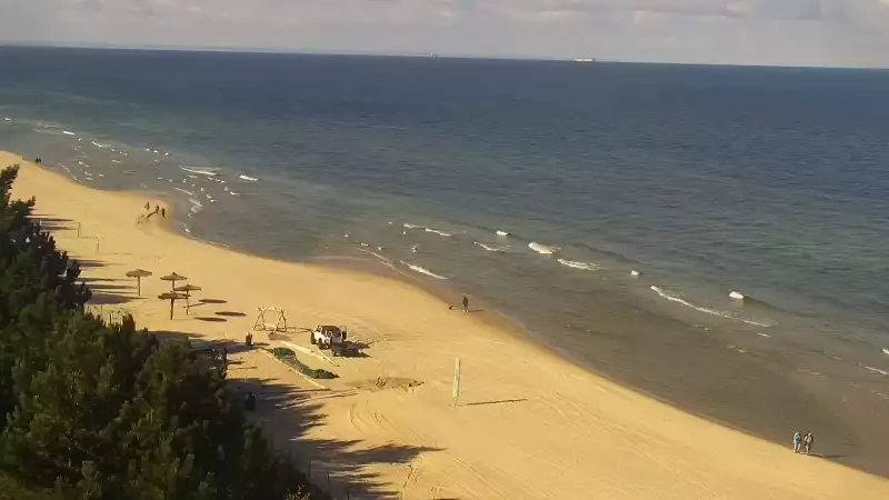 Widok na plażę i morze w Kątach Rybackich - zobacz