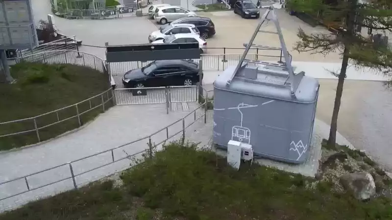 Kuźnice kamera online na kolejkę na Kasprowy Wierch.