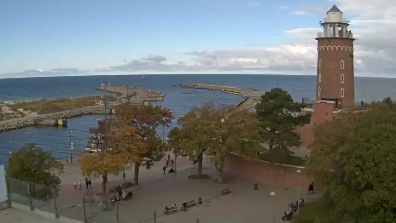 Widok na latarnię morską w Kołobrzegu - NOWOŚĆ