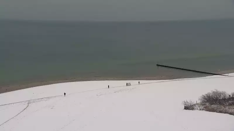 Obraz na żywo na Molo i Plażę w Kołobrzegu