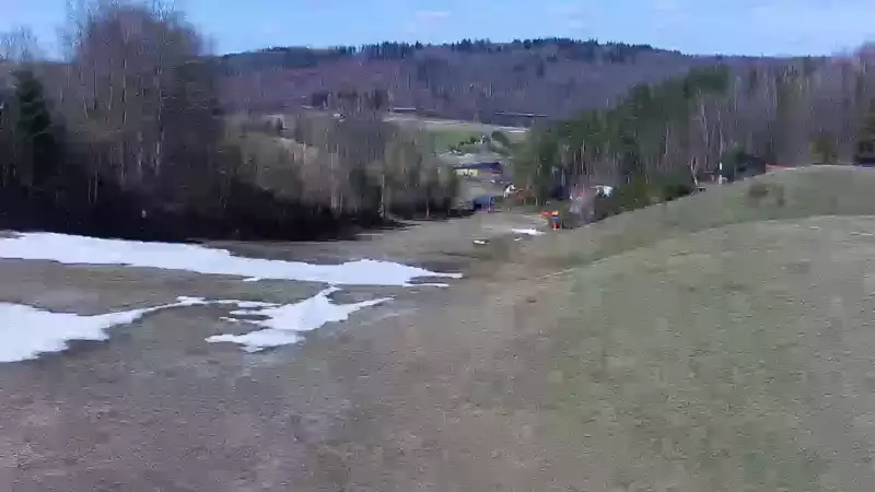 Widok na stację narciarską Kotlinka Szymbark