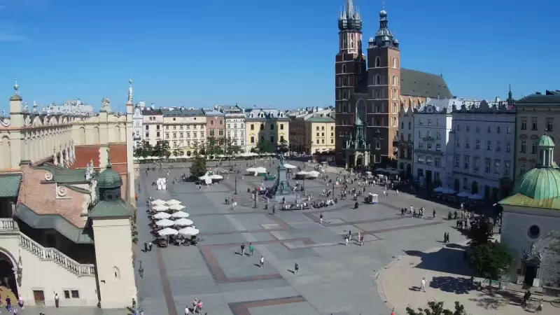 Widok na Kościół Mariacki w Krakowie.