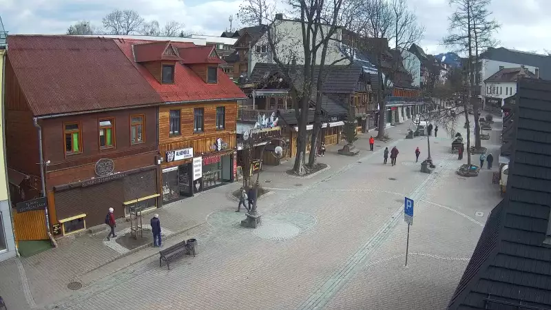 Kamera Zakopane na żywo widok na deptak