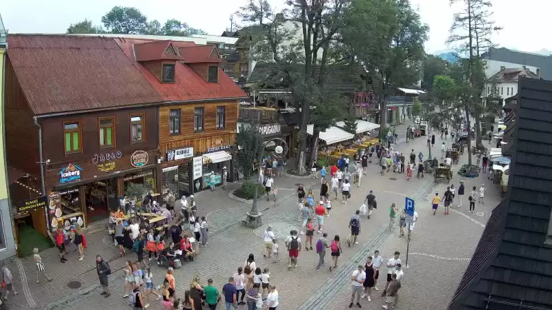 Kamera Zakopane na żywo widok na deptak