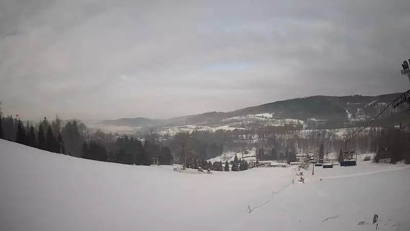 Widok z górnej stacji ośrodka narciarskiego w Lądku-Zdroju