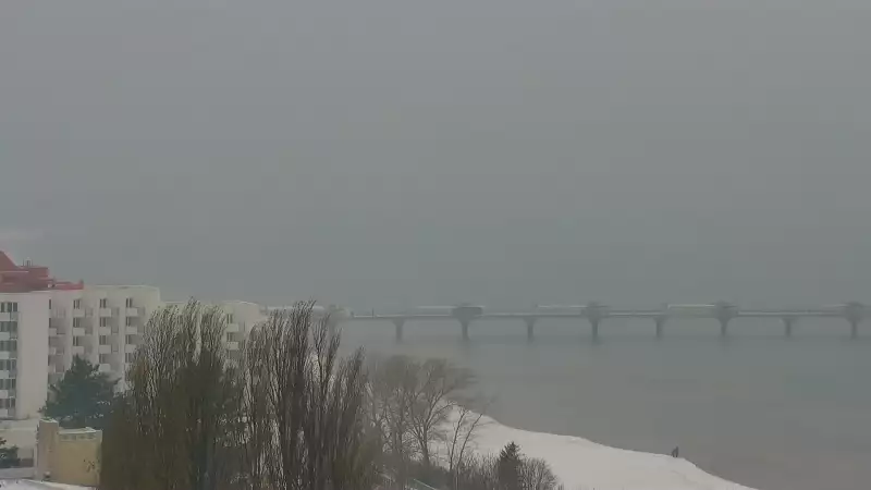 Widok na deptak i Plażę w MIĘDZYZDROJACH