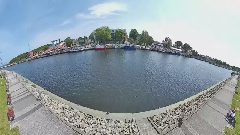Widok na port w Mrzeżynie - live