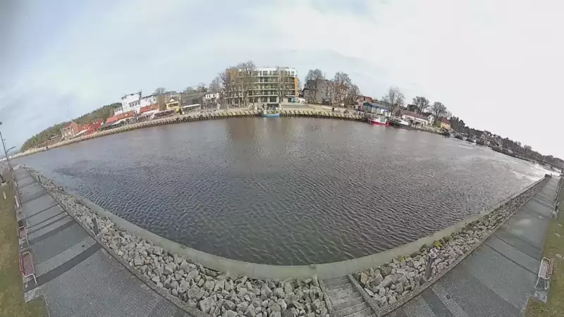 Widok na port w Mrzeżynie - live