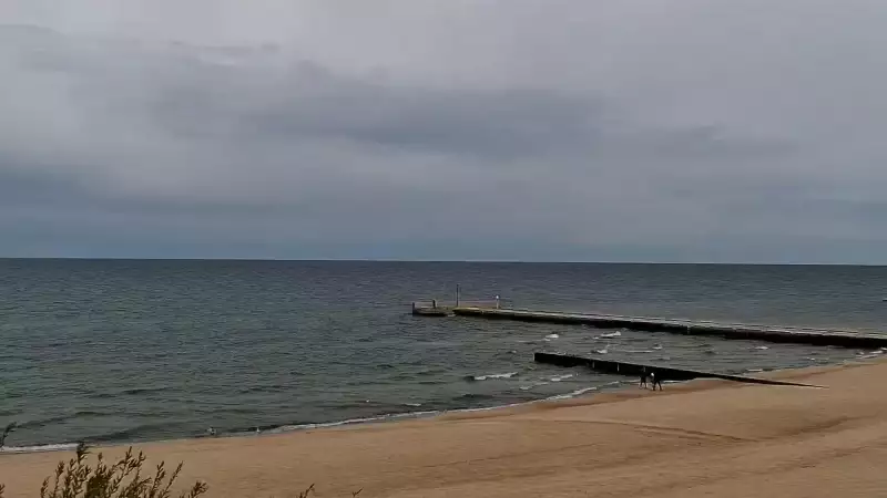 Widok na plażę w Niechorzu - NOWOŚĆ