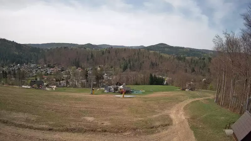 Widok z Kamery na stok w Nowej Osadzie.