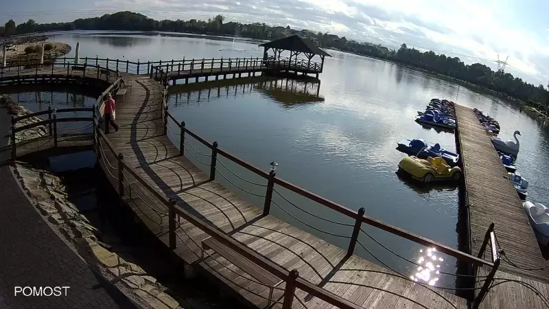 Widok na staw Molo w Osieku - KAMERA LIVE