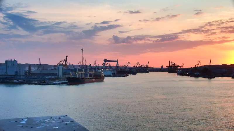 Widok na Port Morski w Gdyni