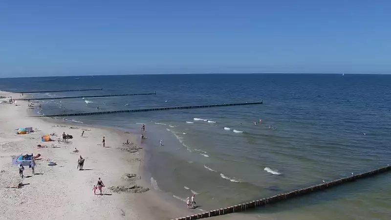 Widok na plaże w ROGOWIE