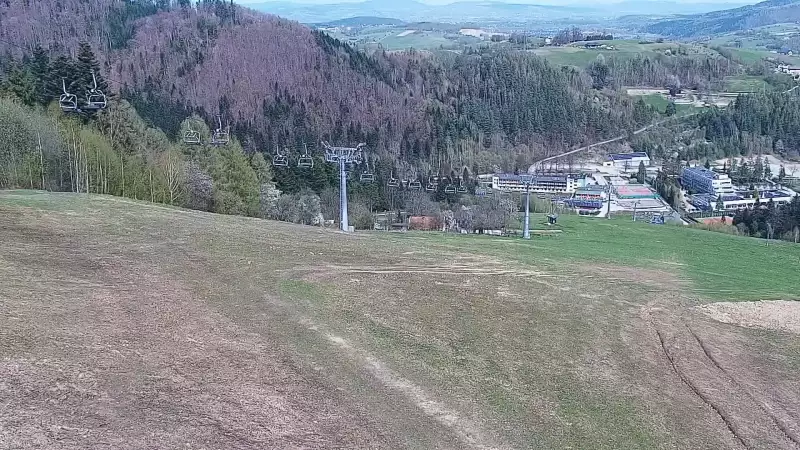 Widok live z kamery na stacji narciarskiej w miejscowości Rytro