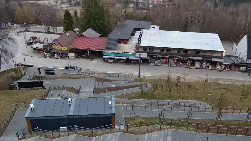 Kamera Solina Grupa PKL - widok z dolnej stacji kolei gondolowej