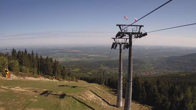 Widok na górną część stacji narciarskiej Ski&Sun.