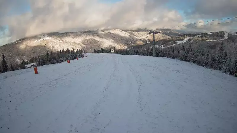 Szczyrkowski zaprasza narciarzy i snowboardzistów