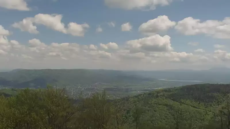 Widok na panoramę gór z Szyndzielni