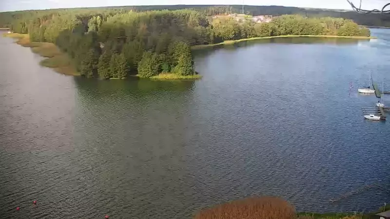 Widok na Jezioro Wdzydze na Kaszubach