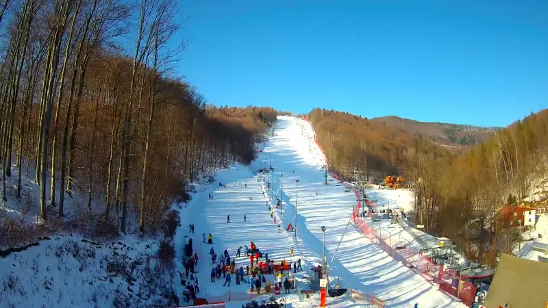 WISŁA HOTEL STOK - widok na dolną trasę