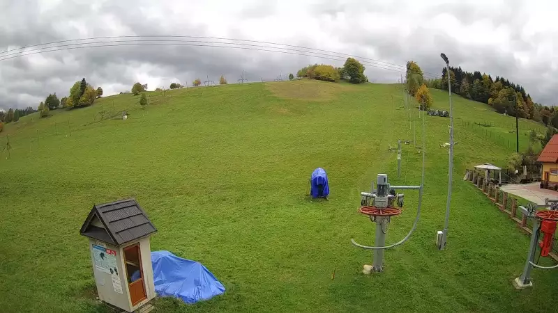 Widok na stok narciarski Wojtek w Zawoi