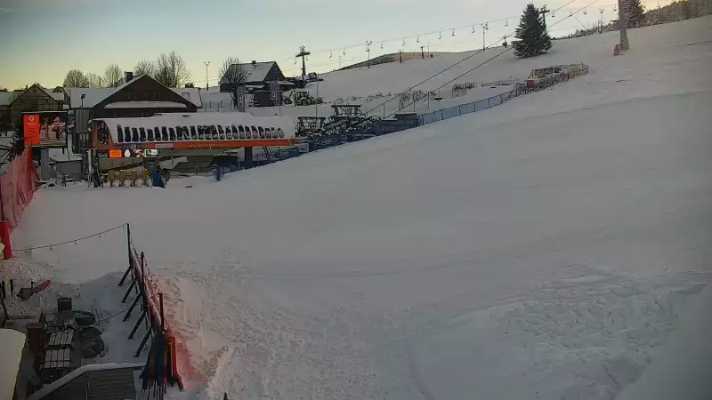 Widok z Kamery na stok Zieleniec Sport Arena - Winterpol