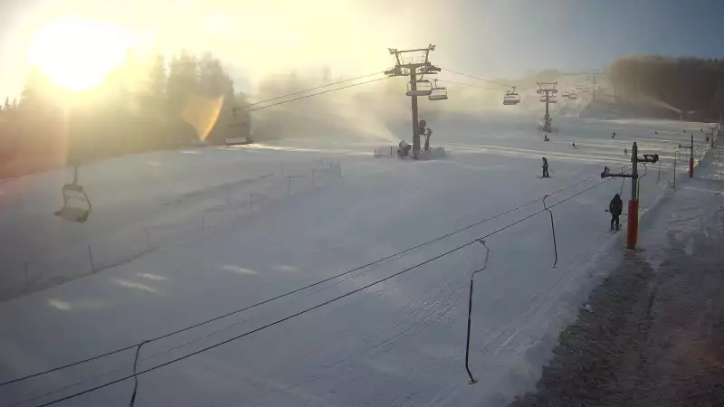 Widok na stok narciarski Złoty Groń.