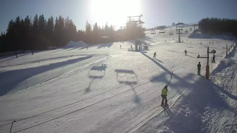Widok na stok narciarski Złoty Groń.