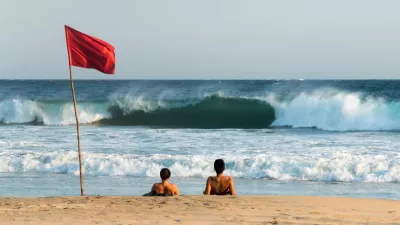 Zdjęcie do artykułu Co oznacza czerwona flaga na plaży?&nbsp;