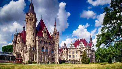 Baśniowy Zamek w Mosznej. Poznaj tajemnice magicznego zamku.