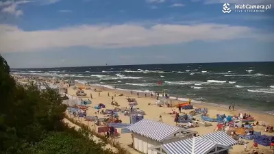Zasady bezpieczeństwa nad wodą w szczycie sezonu letniego - jak uniknąć wypadków