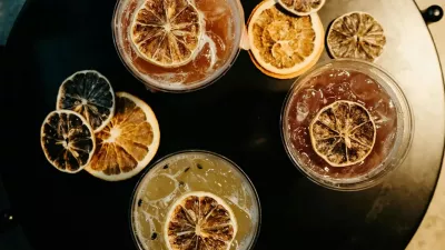 Jakie są przyczyny i objawy odwodnienia? Jak mu zapobiegać?