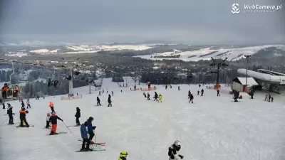 Mróz, śnieg i świetna zabawa na stokach - połowa ferii 2026 już za nami!
