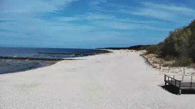 Niechorze: Perła Wybrzeża Rewalskiego, którą pokochasz od pierwszego wejrzenia