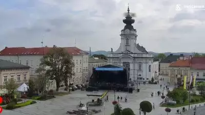 Zdjęcie z nowości Muzyczne święto w Wadowicach - Monika Brodka i Krzysztof Zalewski zagrają dziś na Placu Jana Pawła II - oglądaj z nami.