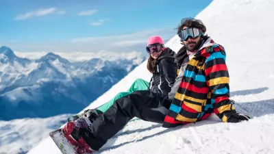 Zdjęcie do artykułu Jak skutecznie chronić skórę przed słońcem na stoku?