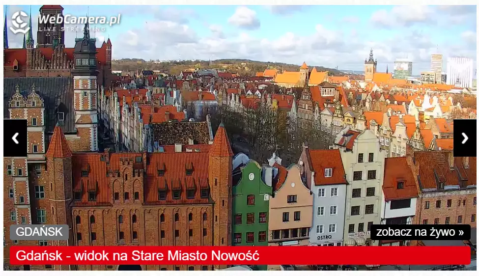 Kadr z kamery na Stary Rynek i Bramę Mariacką w Gdańsku - zobacz