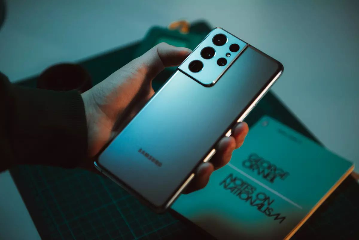 5 powodów, aby kupić nowy smartfon Samsung Galaxy S21