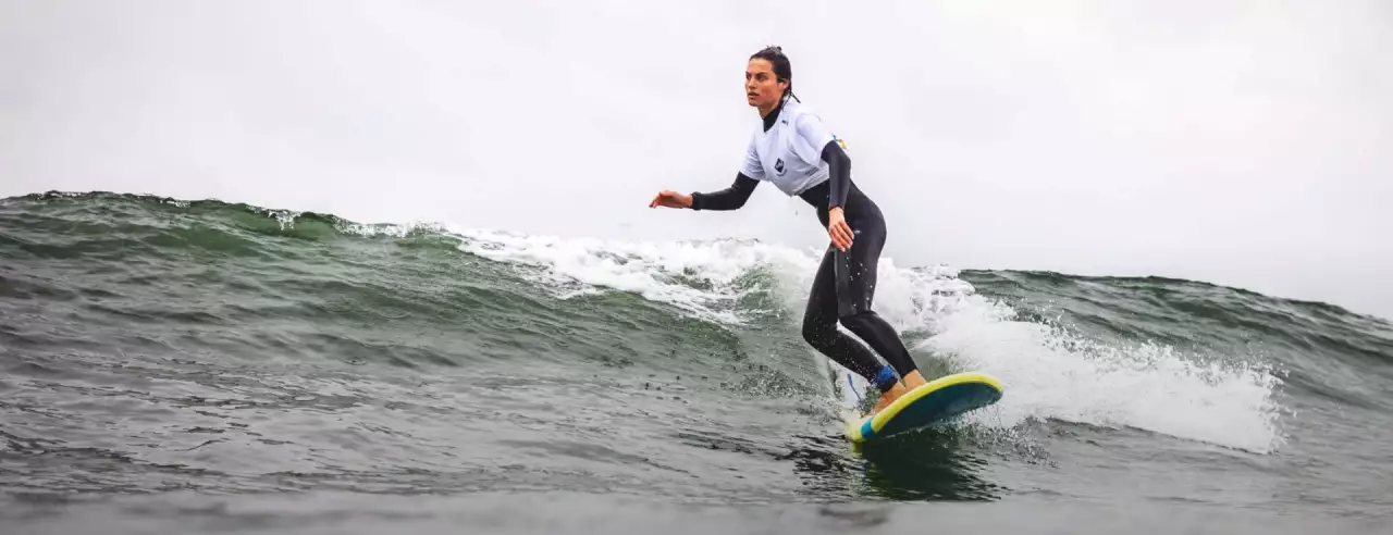 Surfing, początki rozwoju sportu i nasze początki z nim