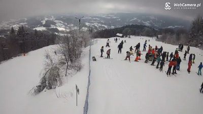 Kompleks narciarski Laskowa Ski znajdujący się w Beskidzie Wyspowym na zboczach góry Kamionna Orczyk oraz trasa zjazdowa na stacji narciarskiej Laskowa Ski