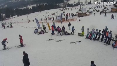 Ośrodek narciarski Potoczki w miejscowości Ząb Narciarska trasa zjazdowa, wyciąg orczykowy w stacji narciarskiej Potoczki umiejscowionej we wschodniej części Zębu