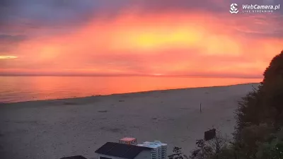 Jastrzębia Góra - poranek na plaży Wschód słońca nad morzem w Jastrzębiej Górze