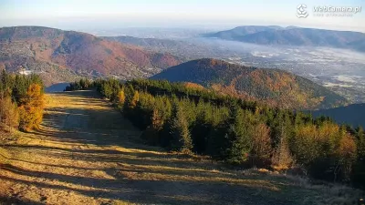 Wspaniałe jesienne widoki ze szczytu Skrzycznego 