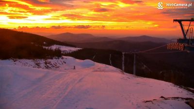 Zjawiskowy zachód słońca w Szczyrk Mountain Resort Zachód słońca w Szczyrk Mountain Resort